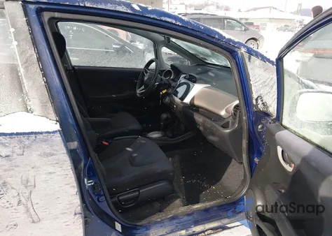 2011 Honda Fit Sport z USA, uszkodzony, nr VIN JHMGE8H58BC020284